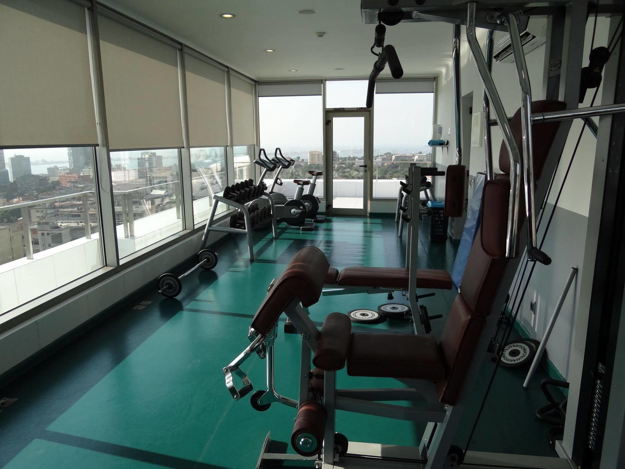 Rk Suite Hotel Луанда Екстериор снимка